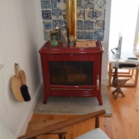 Tatil Evi Sintra, Friendly 3 Bedroom On The Hillside Sintra