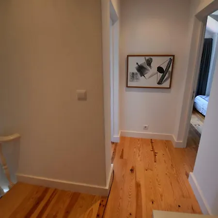 Tatil Evi Sintra, Friendly 3 Bedroom On The Hillside *